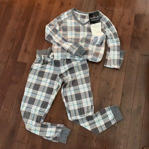 NWT CuddlDuds PJ set.